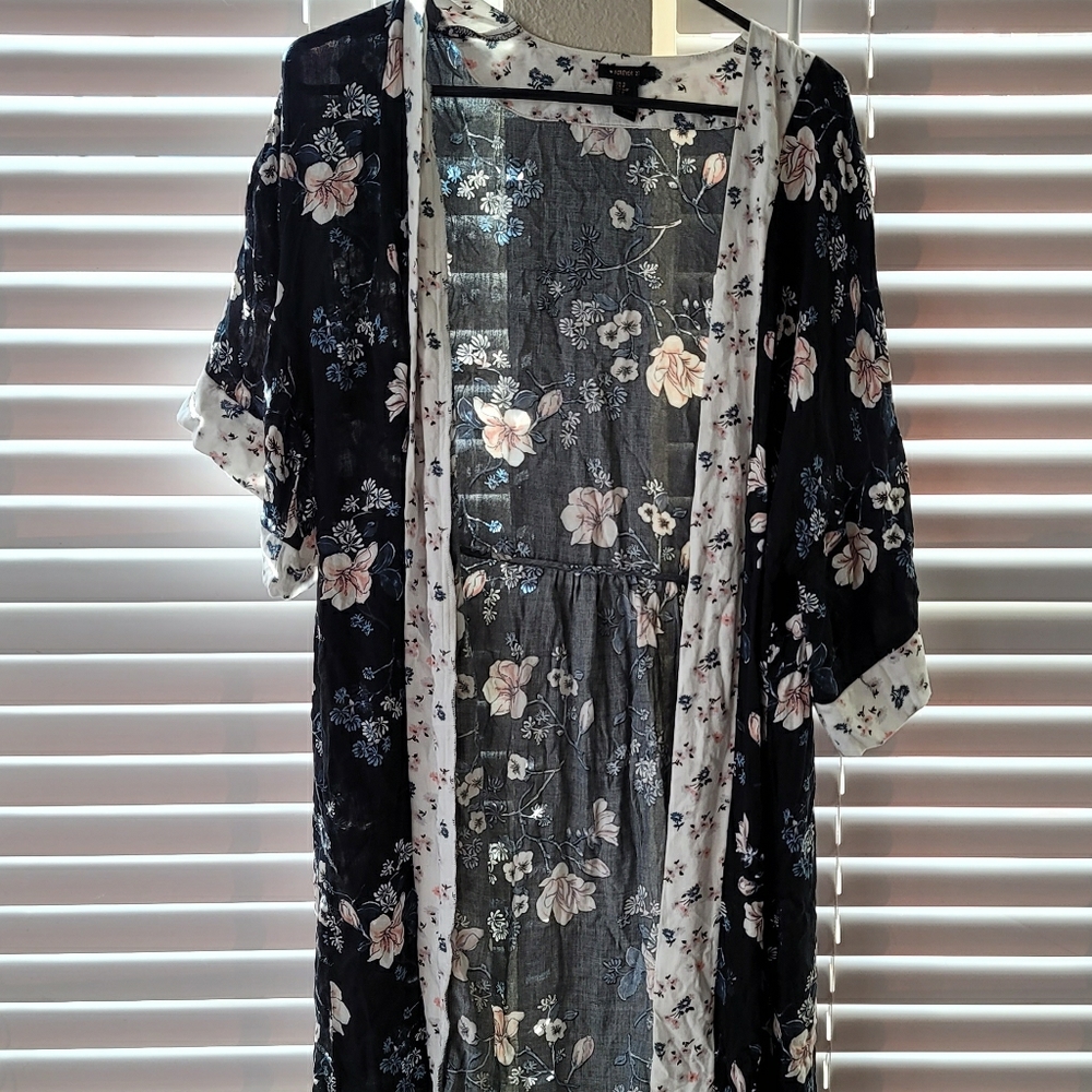 Forever 21 floral kimono